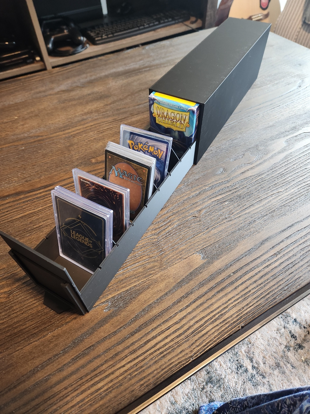Cardborg350 (Black) Trading Card Storage Box with Removable Dividers